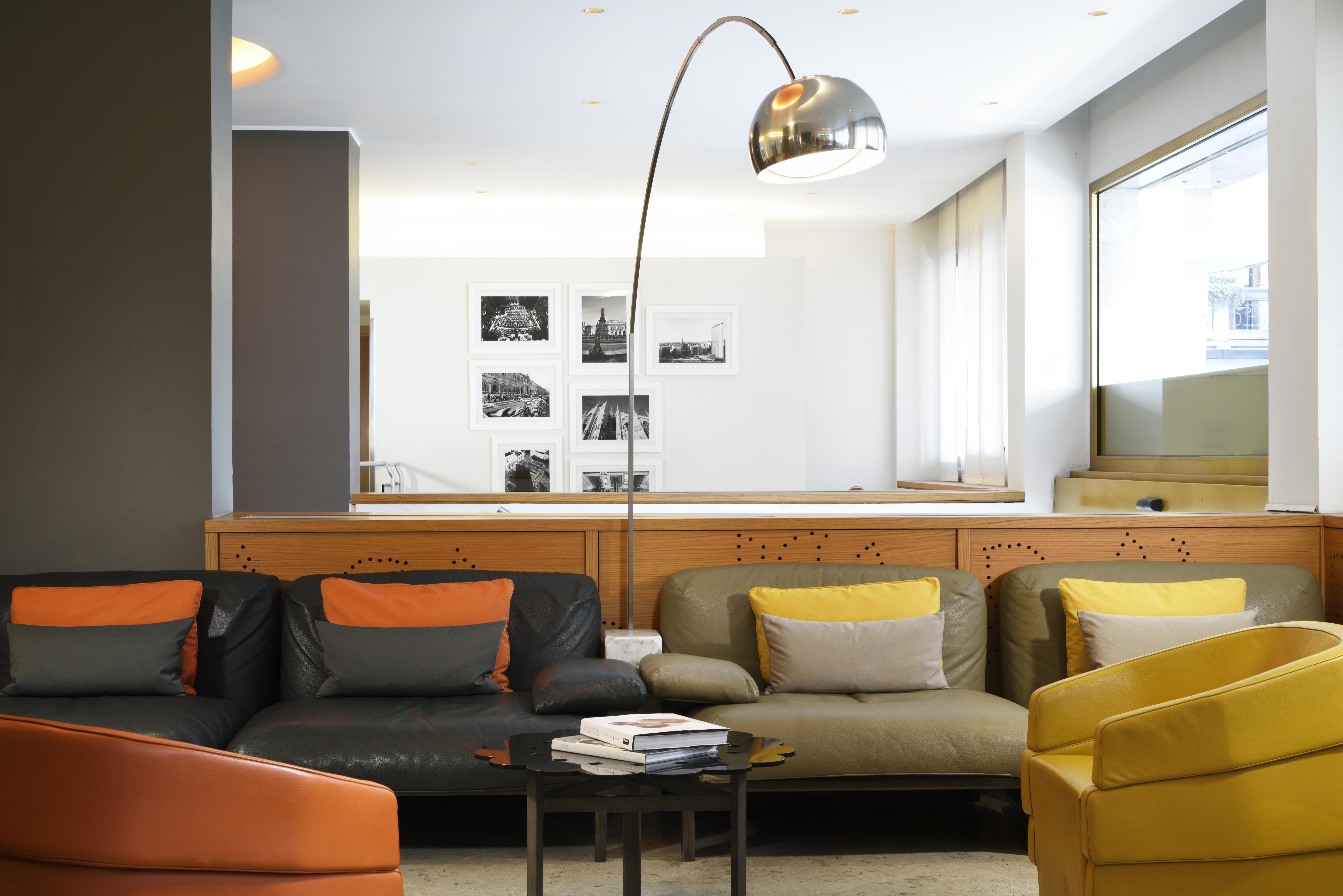 UNAHOTELS Mediterraneo Milano Esterno foto
