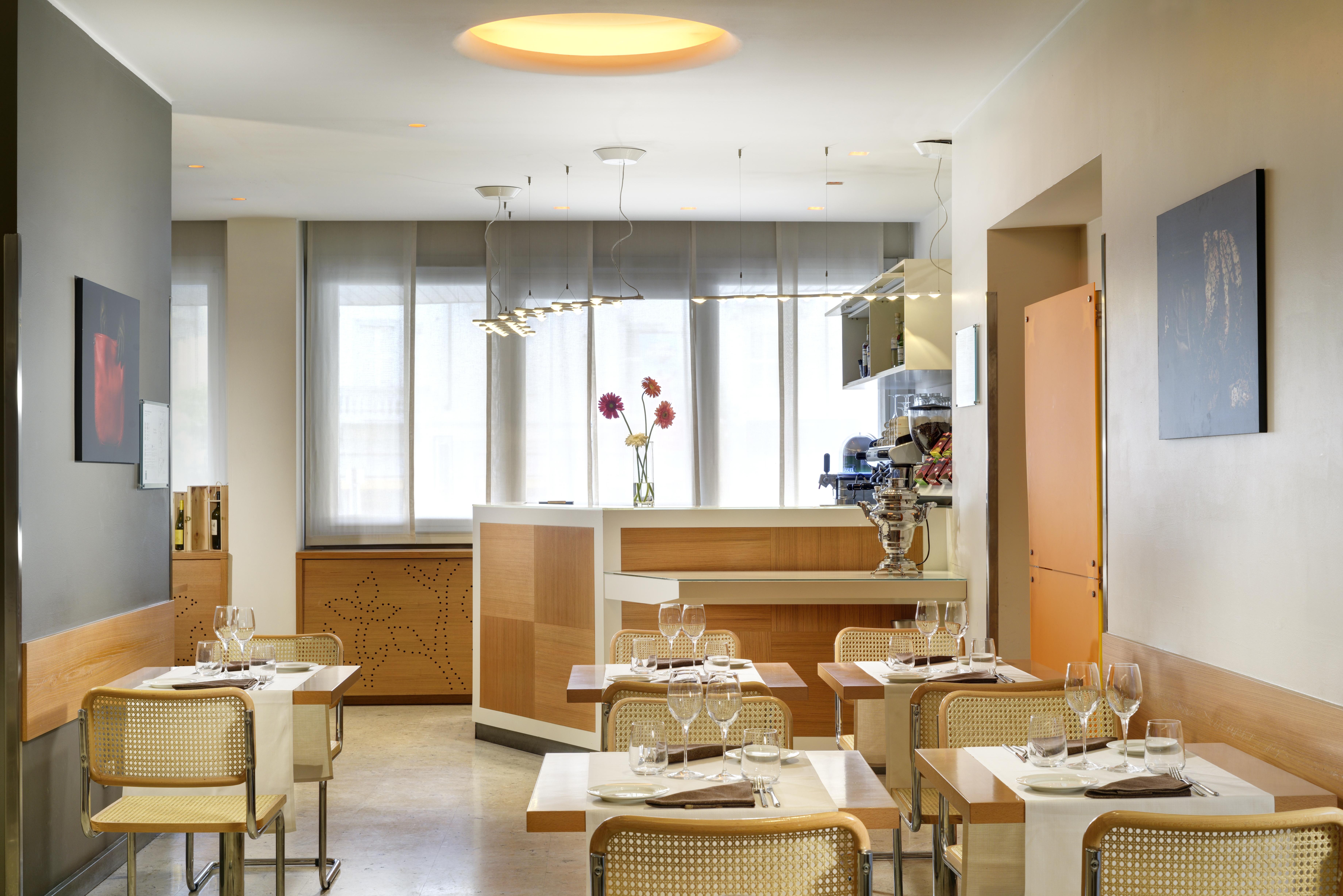 UNAHOTELS Mediterraneo Milano Esterno foto