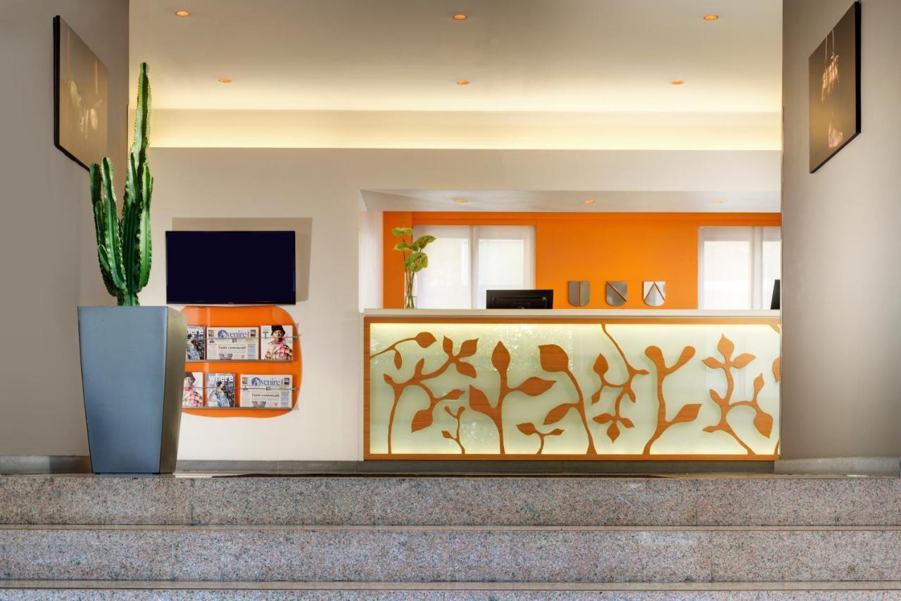 UNAHOTELS Mediterraneo Milano Esterno foto